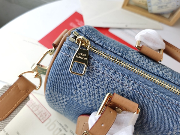 ルイヴィトンバッグ内部構造